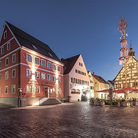 Stadthotel Kachelofen Крумбах Екстериор снимка