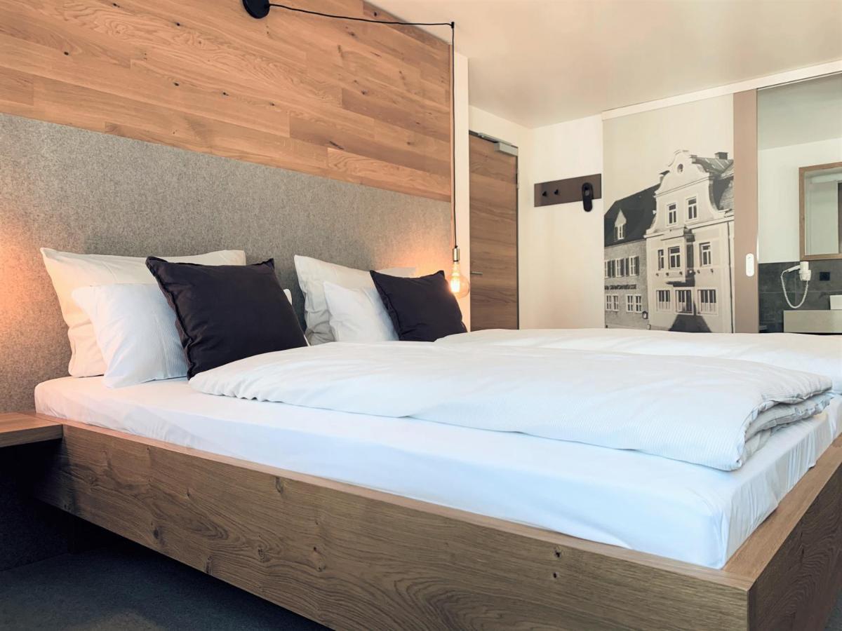 Stadthotel Kachelofen Крумбах Екстериор снимка