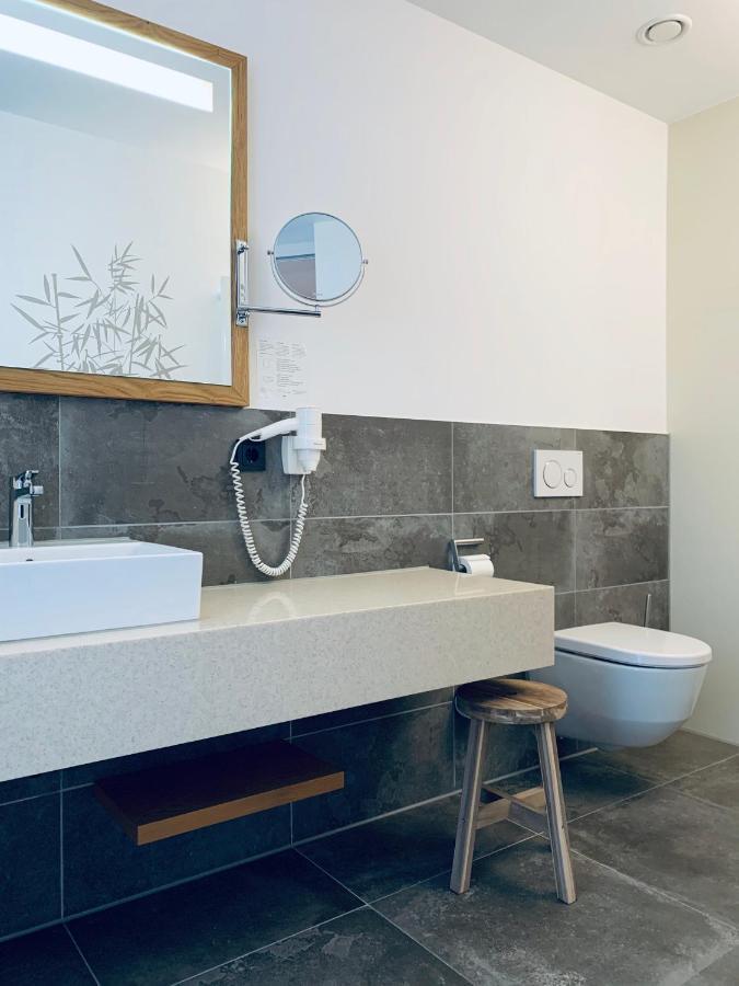 Stadthotel Kachelofen Крумбах Екстериор снимка