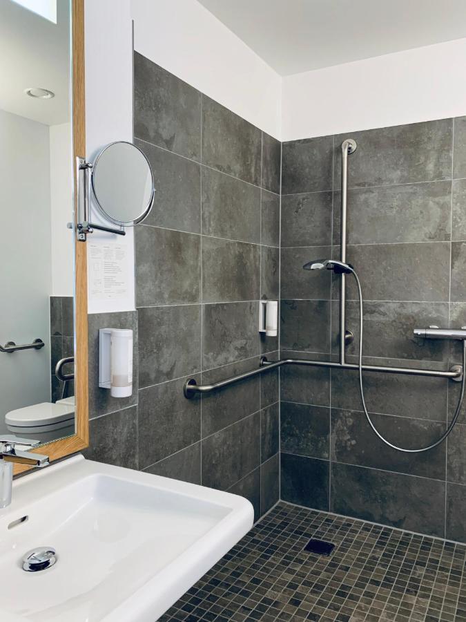 Stadthotel Kachelofen Крумбах Екстериор снимка