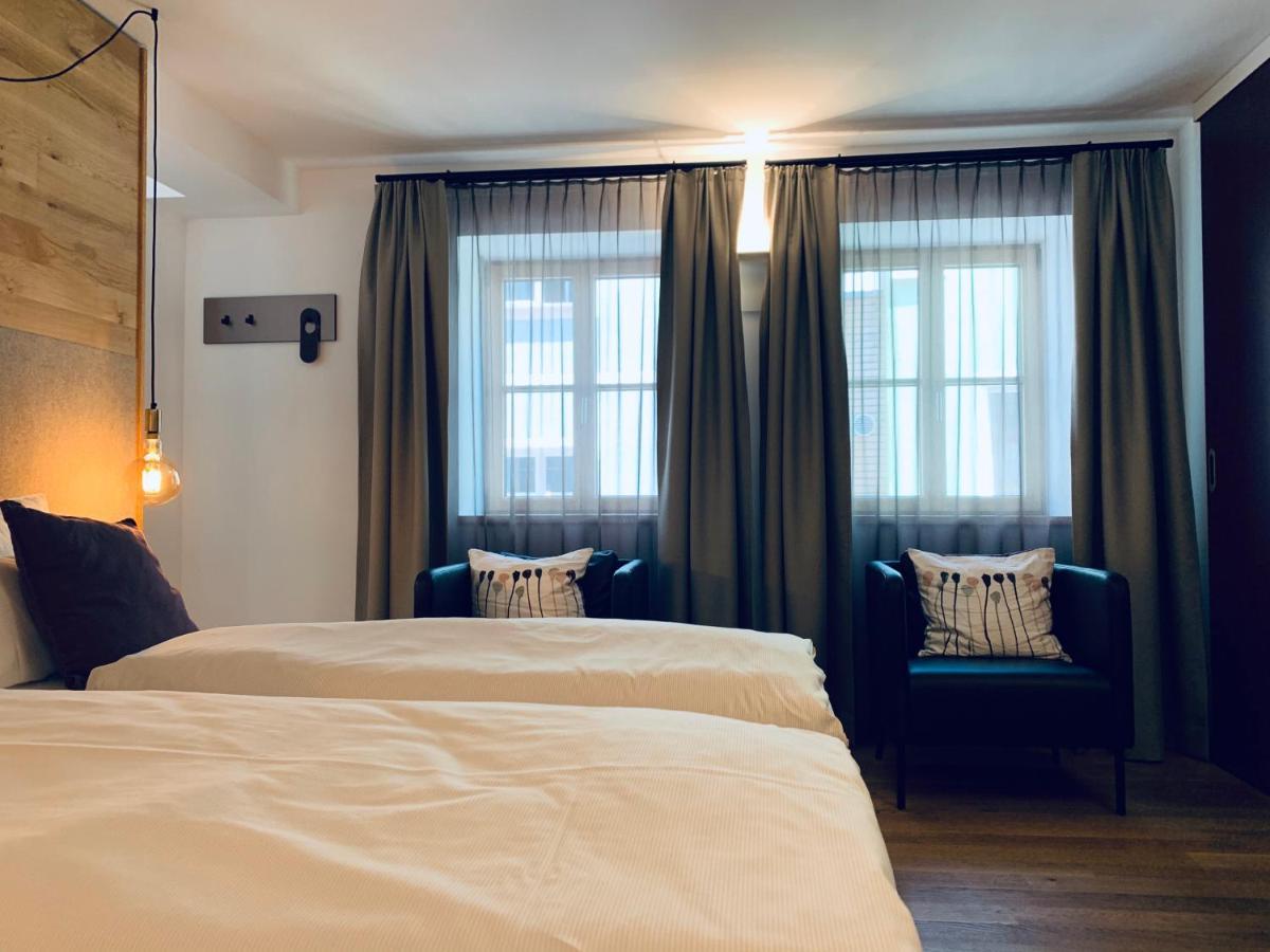 Stadthotel Kachelofen Крумбах Екстериор снимка